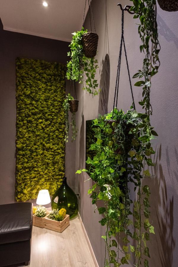 Il Giardino Di Sybar Apartment Lecce Bagian luar foto