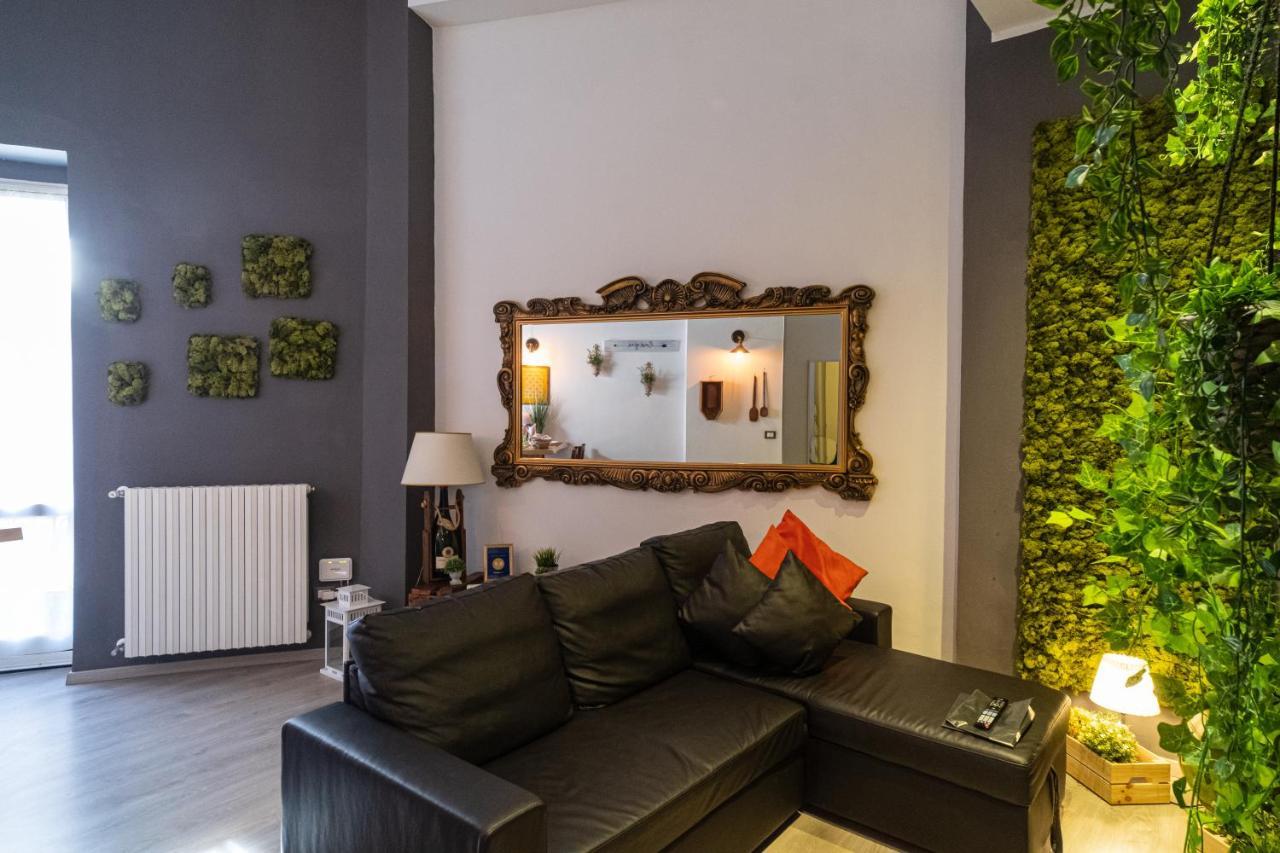 Il Giardino Di Sybar Apartment Lecce Bagian luar foto