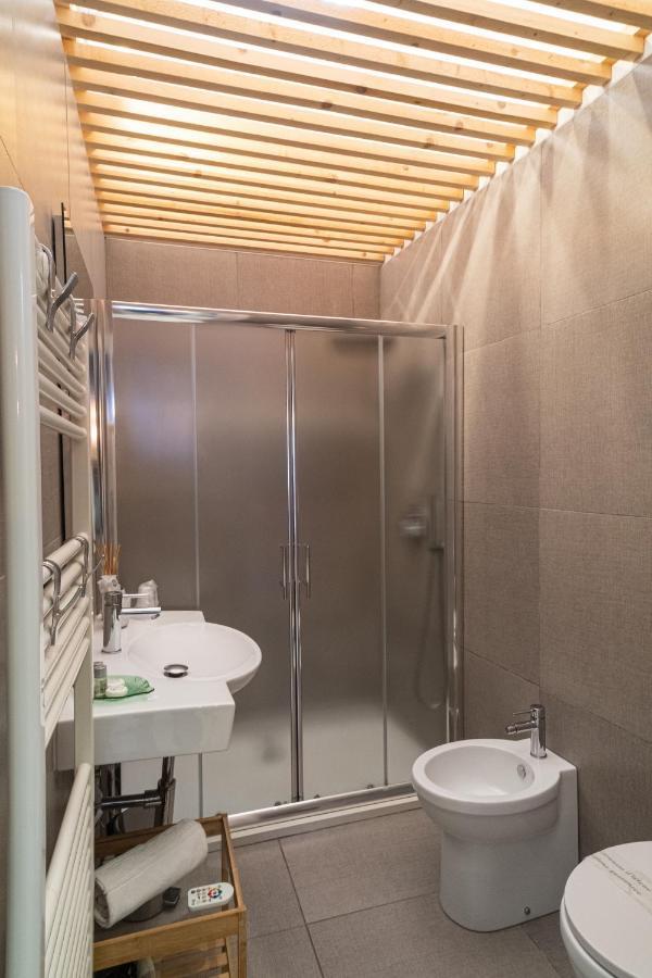Il Giardino Di Sybar Apartment Lecce Bagian luar foto