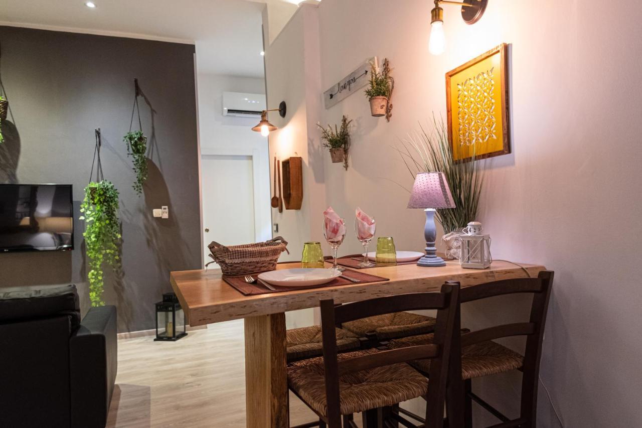 Il Giardino Di Sybar Apartment Lecce Bagian luar foto