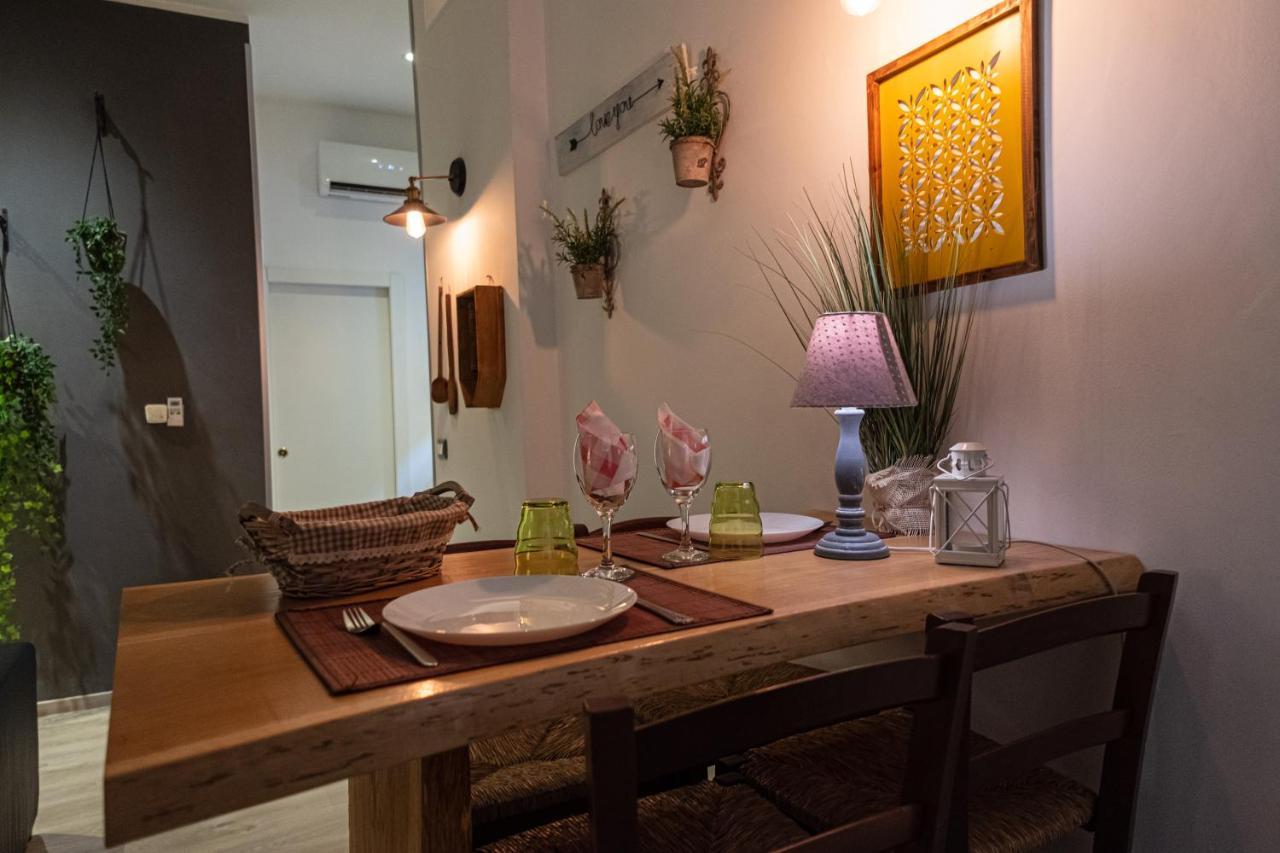 Il Giardino Di Sybar Apartment Lecce Bagian luar foto