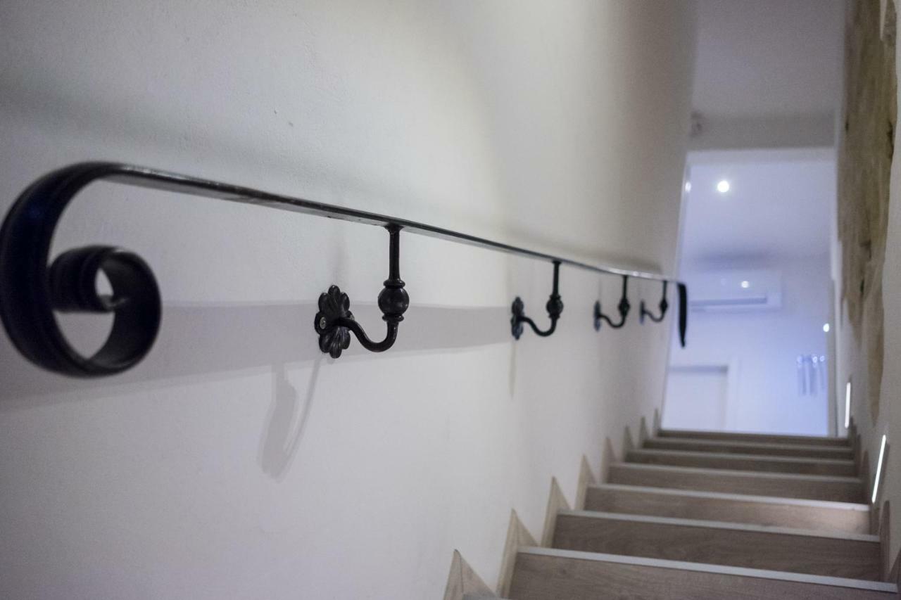 Il Giardino Di Sybar Apartment Lecce Bagian luar foto